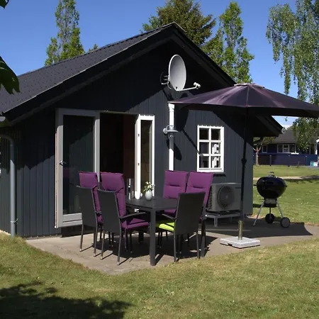 Holiday home Ferieby - Torpet 25 Hovborg